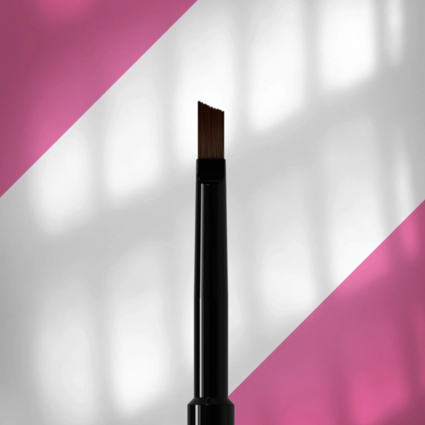 Pincel profesional Staleks Expert para modelado de gel – angular – anchura 6 mm/longitud 9 mm